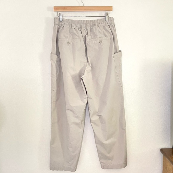 COS Angled Patch Pocket Trouser Relaxed Pleat Front Cropped Pant Beige Small - Picture 6 of 16